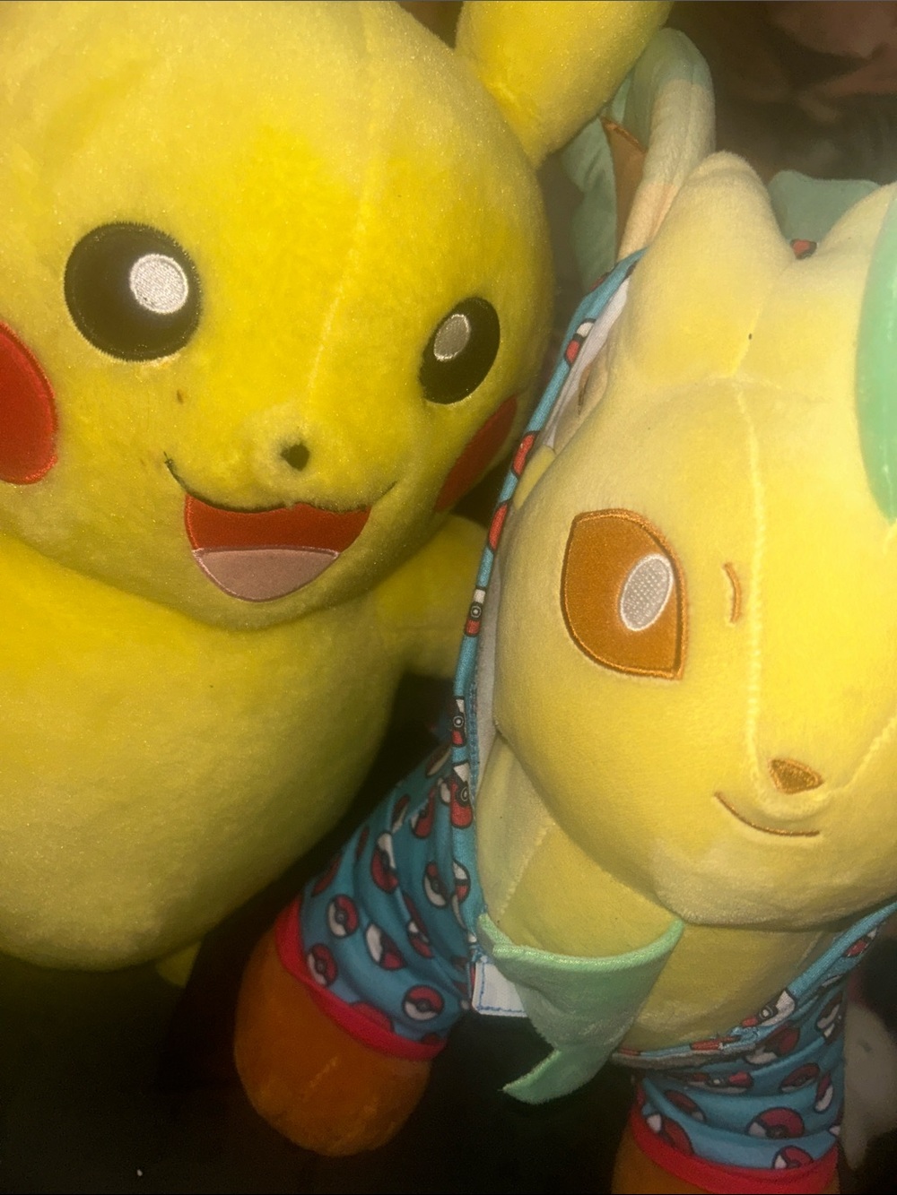 Build-A-Bear Bright Yellow Plush Tag Close-Up